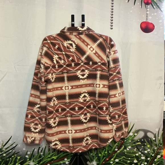 CBRAND Shacket - Picture 2 of 2